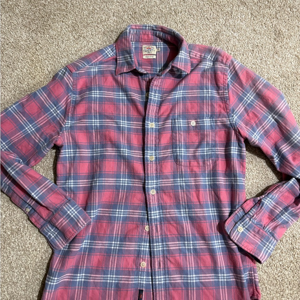 Faherty Pink and Blue Plaid Button-Down Shirt